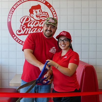 Papa Smash Burgers Ribbon Cutting